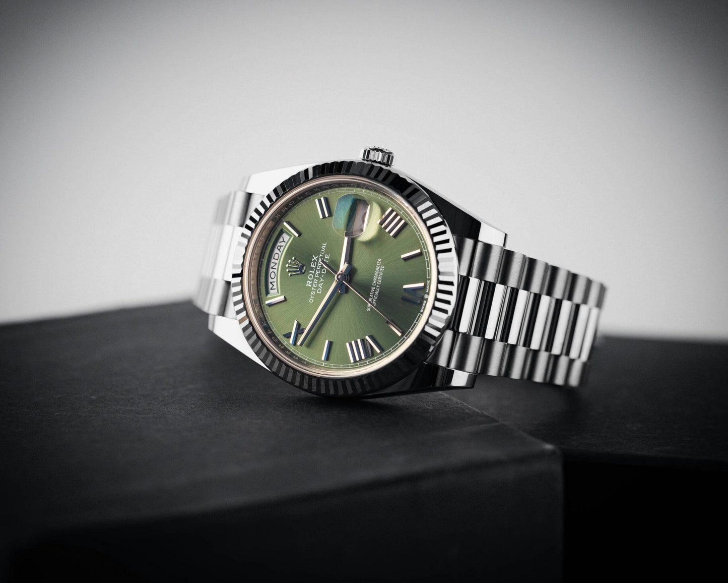 Rolex Day-Date Green Dial 41 mm Metal Bracelet Men's Watch (Ref. 120)