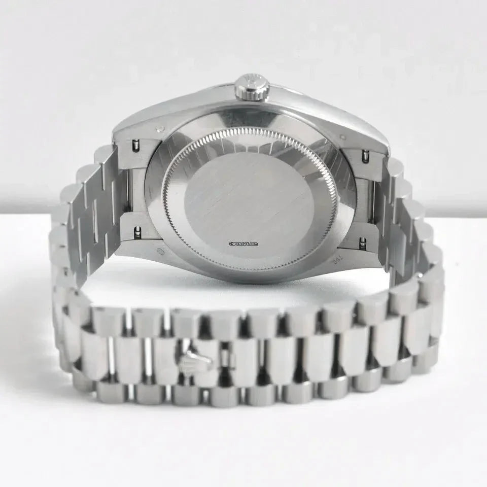 Rolex Day-Date Silver Dial 41 mm Metal Bracelet Men's Watch