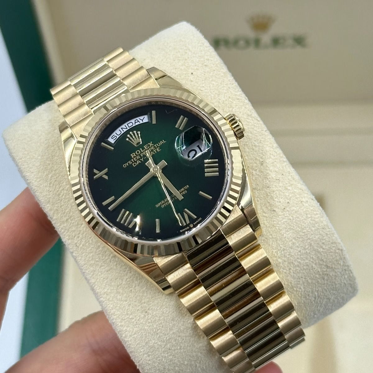 Rolex Day-Date Green Dial 41 mm Metal Bracelet Men's Watch (Ref. 013)