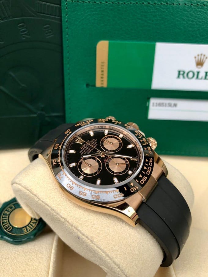 Rolex Daytona Rubber Black Dial 42 mm Men's Watch