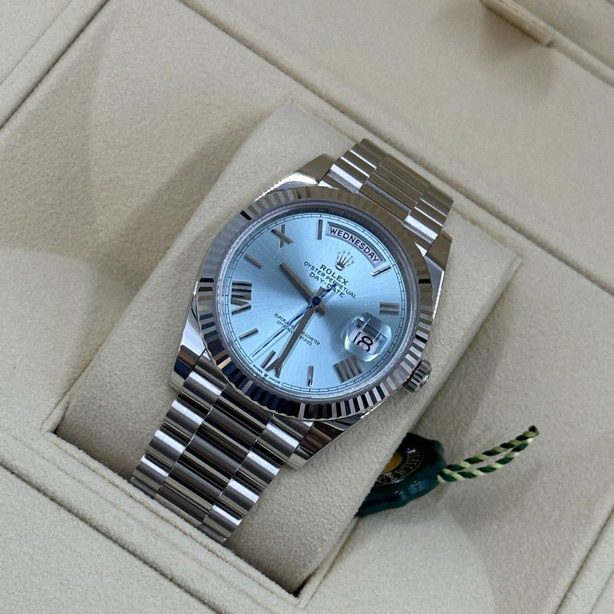 Rolex Day-Date Blue Dial 41 mm Metal Bracelet Men's Watch (Ref. 117)