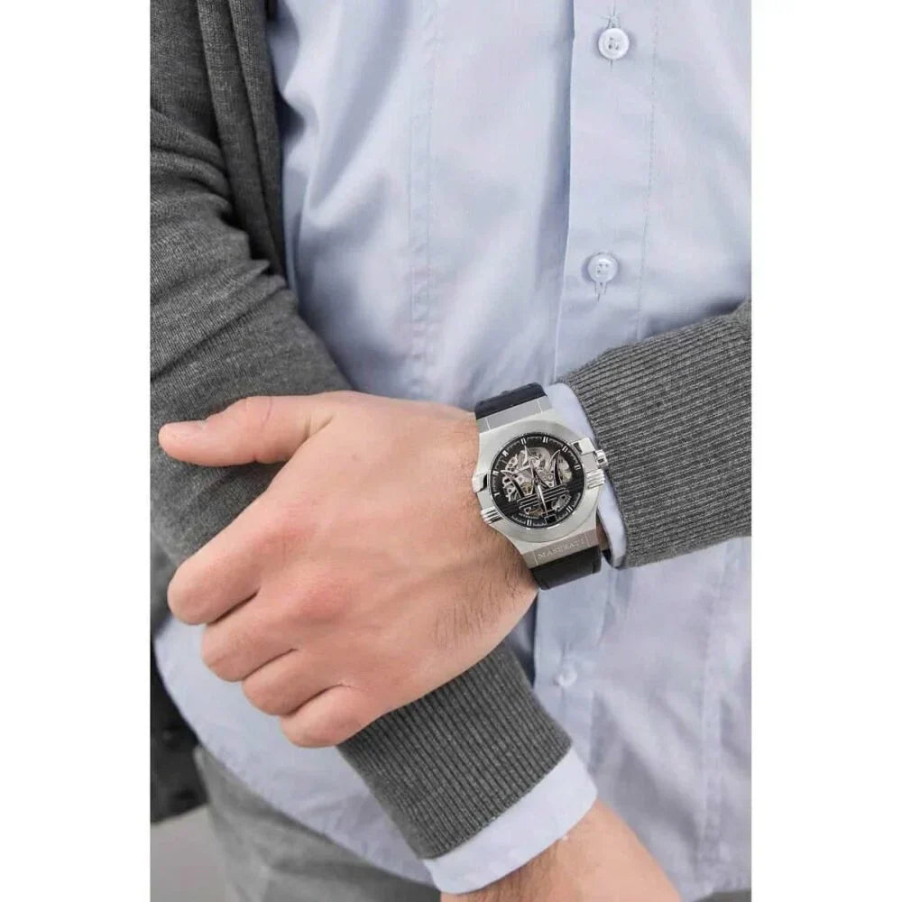Maserati Black Dial 42 mm Leather Strap Men's Watch R8821108031