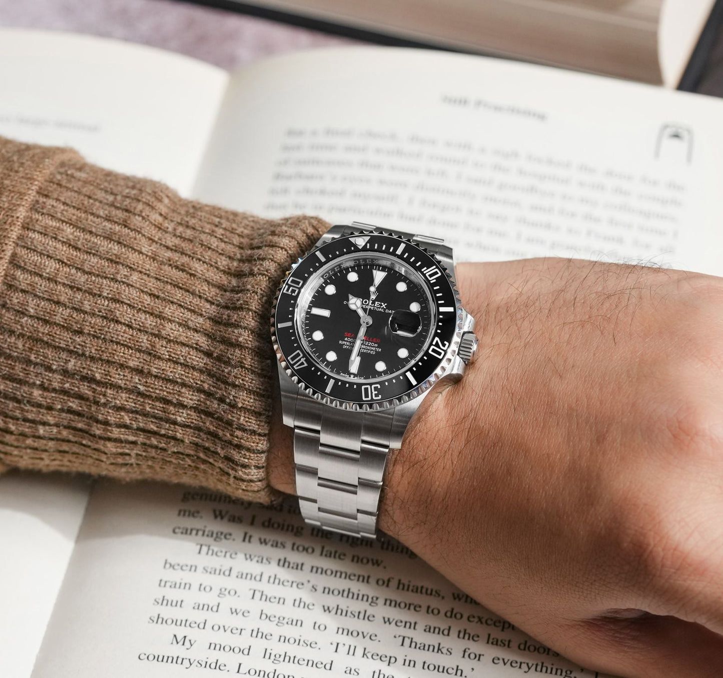 Rolex Sea-Dweller Black Dial 44 mm Metal Bracelet Men's Watch